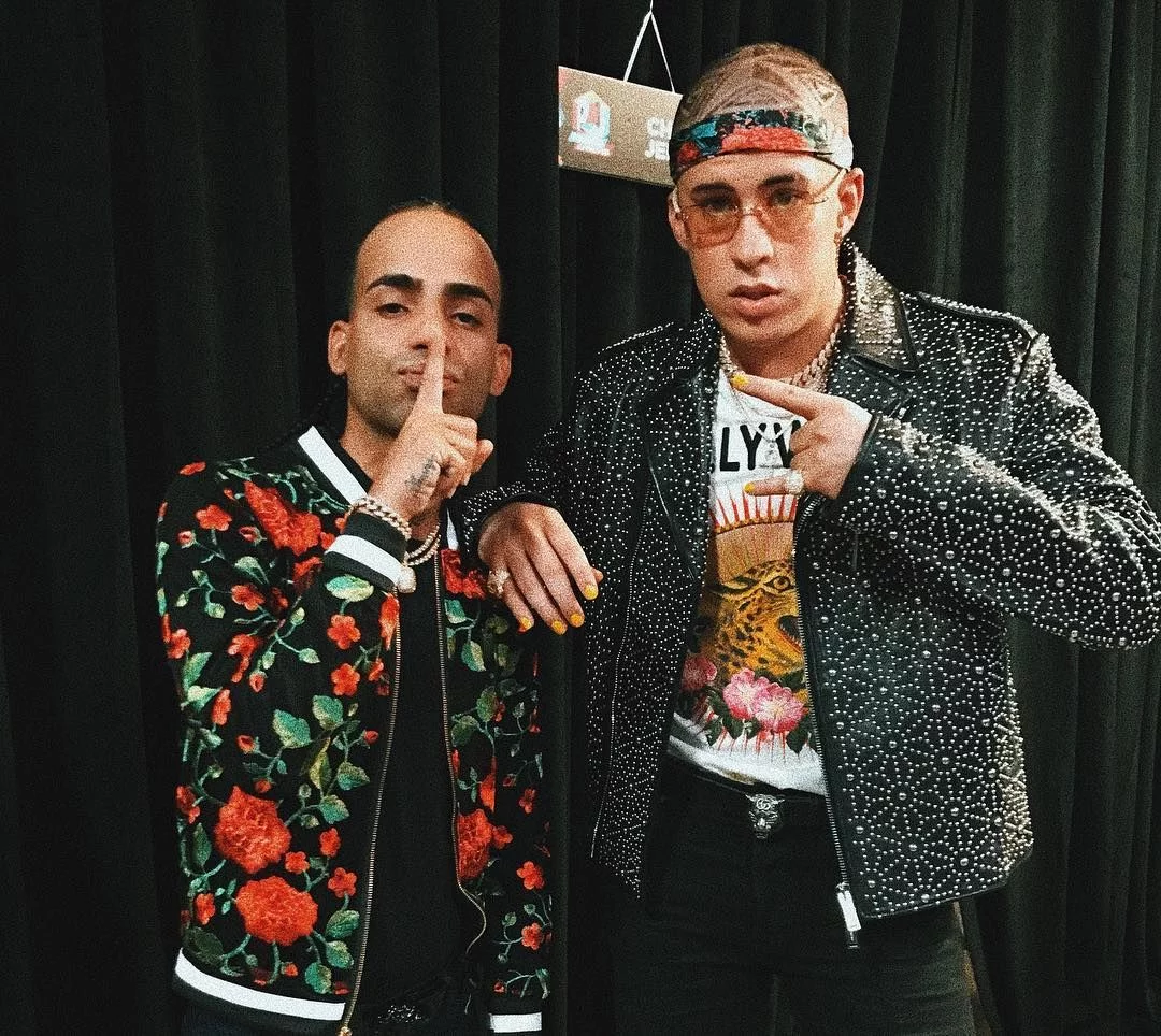 Arcángel y Bad Bunny Arcángel y Bad Bunny se reúnen para el tema La Jumpa