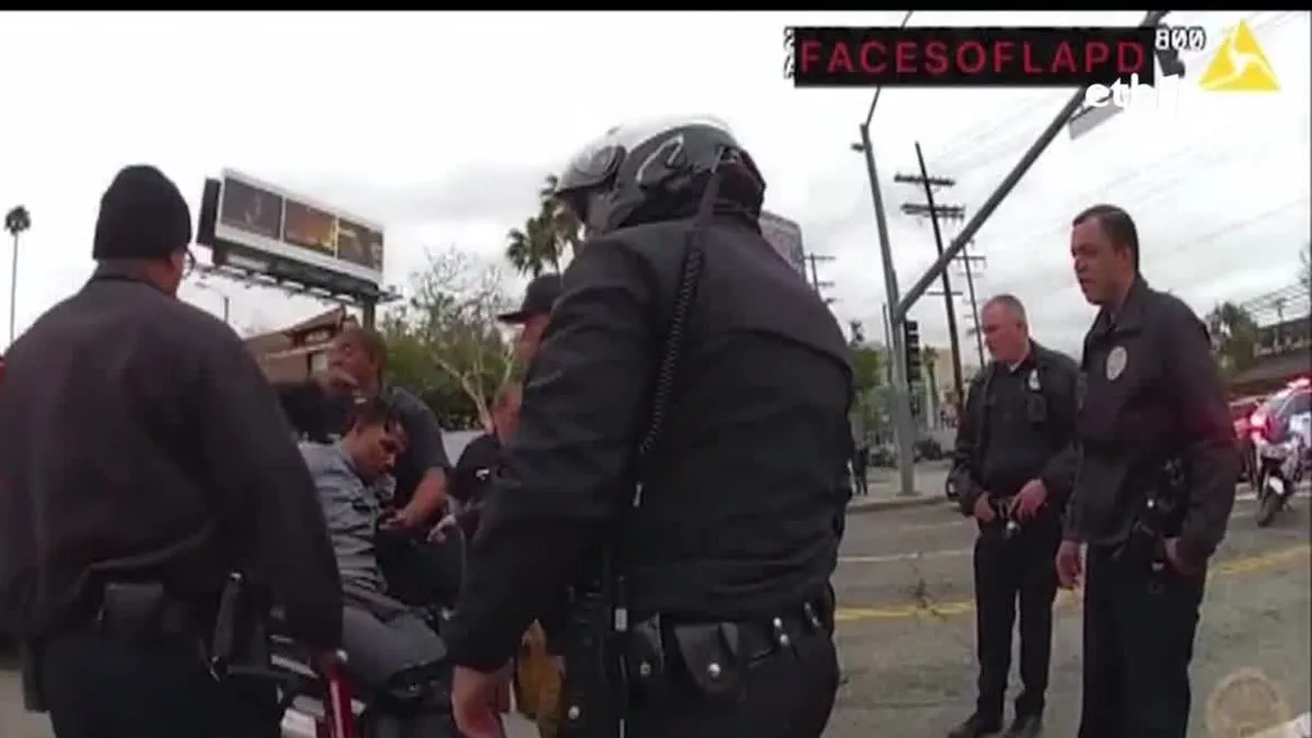 Una vez más la policía de los angeles se ve envuelta en una polémica por una detención a un ciudadano de color llamado Keenan Anderson.