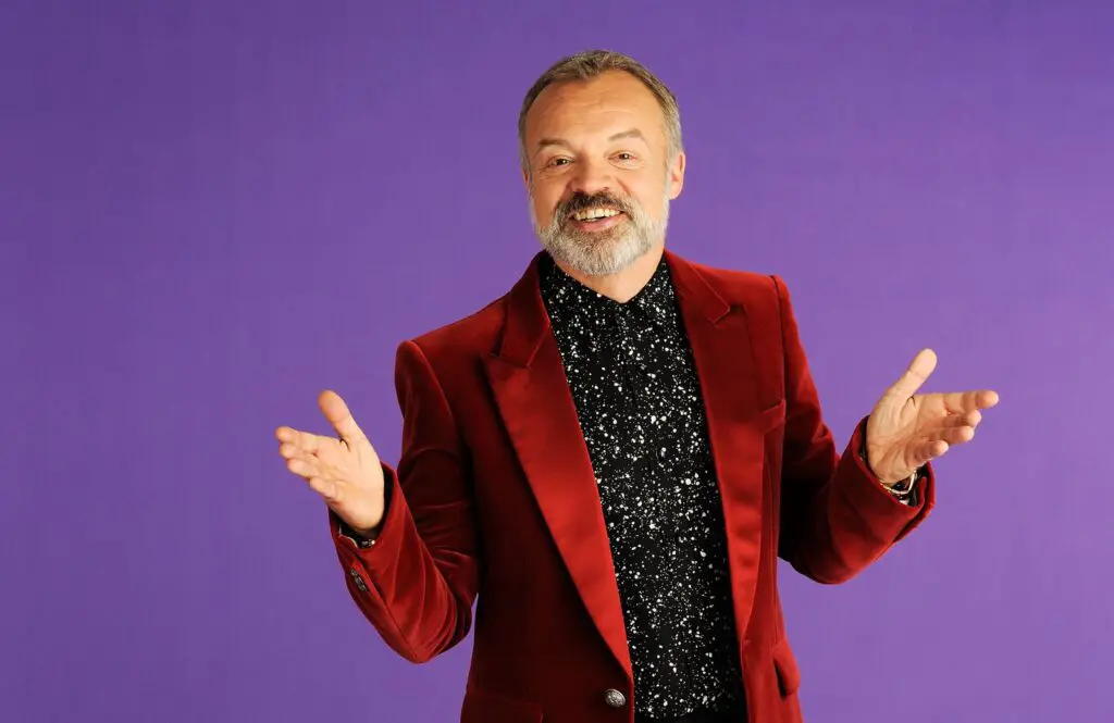 Graham Norton en el set de su popular programa televisivo.