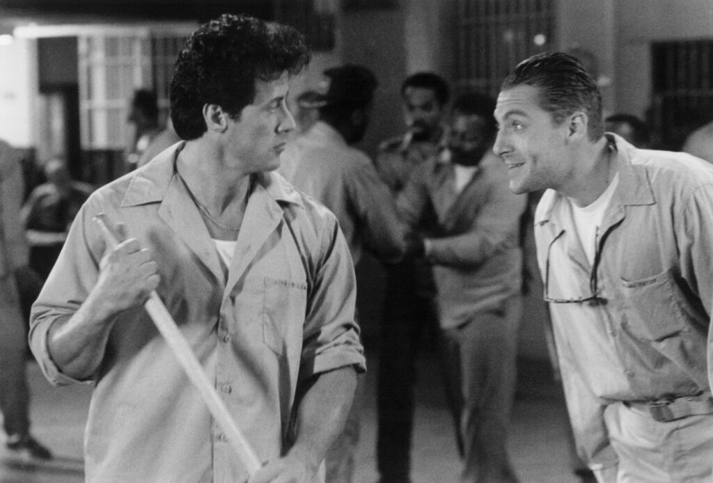 Imagen de Tom Sizemore y Sylvester Stallone en la película Lock Up