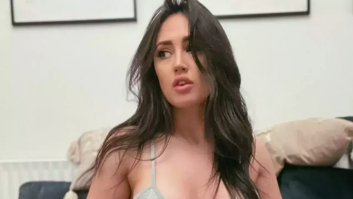 La modelo que se hizo millonaria gracias a su parecido con Megan Fox en OnlyFans