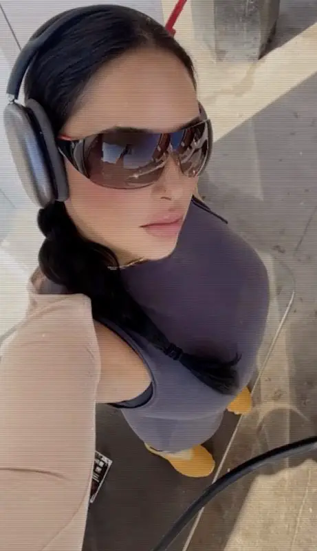 Jamila Kream con outfit deportivo Jameelahh: Fotos de la «princesa árabe» de OnlyFans