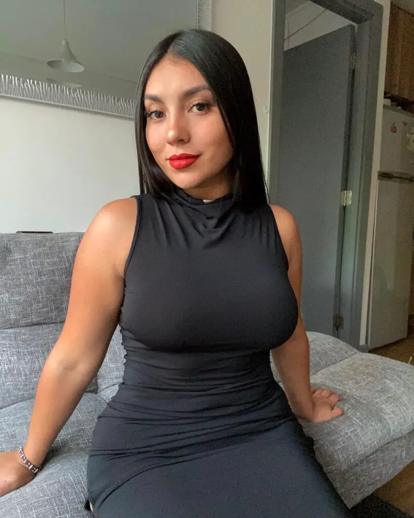 Victoria monss carabinera onlyfans 8 ColorMusic(03)