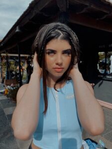 Celepamio: La influencer argentina que brilla en TikTok - ColorMusic