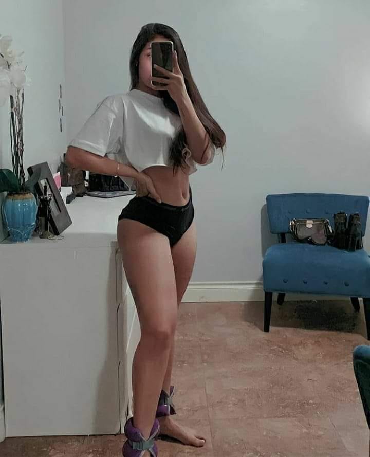 Yaris Arai Pérez en OnlyFans