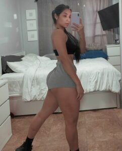 Deyaris Arai Perez OnlyFans 25 - ColorMusic