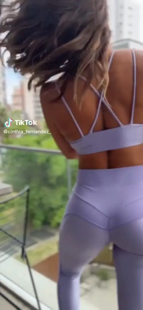 Videos de Cinthia Fernandez Cinthia Fernández
