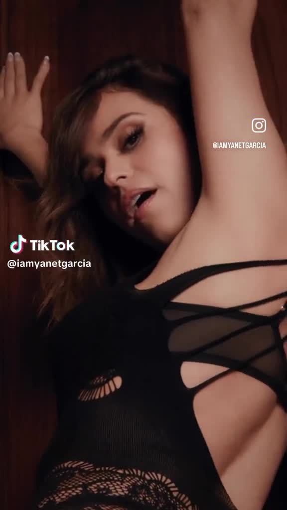Yanet Garcia hot OnlyFans lencería Yanet García