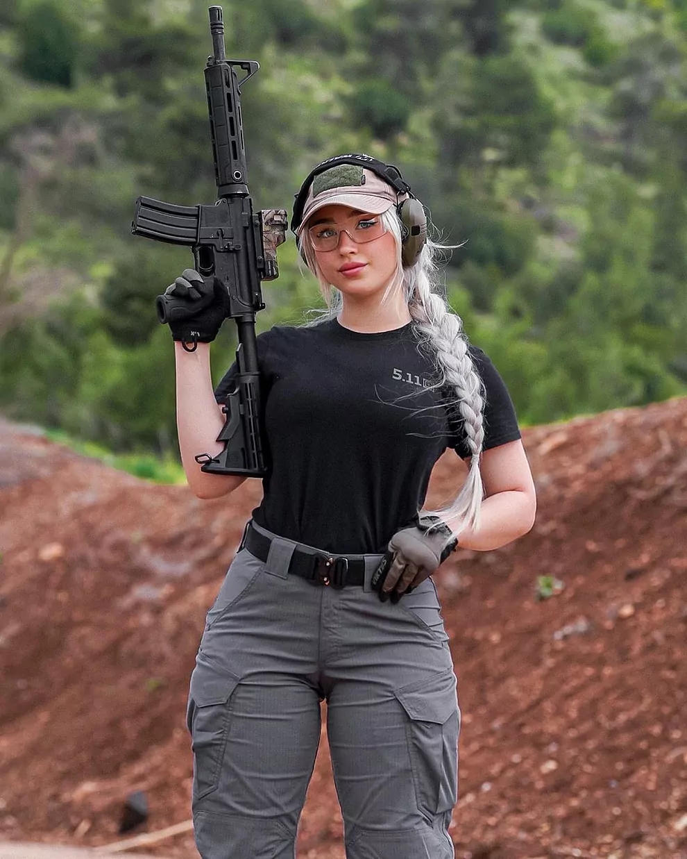 Natalia Fadeev con uniforme del ejército israelí