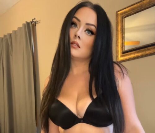 Megan Gaither, profesora de USA, es suspendida por tener OnlyFans Megan Gaither, profesora de USA, es suspendida por tener OnlyFans