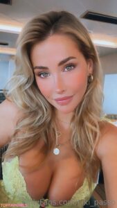 Foto de Kiki Passo, estrella brasileña de OnlyFans, en sesión muy hot y sin censura