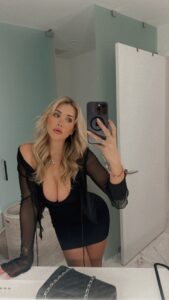 Foto de Kiki Passo, estrella brasileña de OnlyFans, en sesión muy hot y sin censura