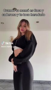 Modelo argentina de OnlyFans Yus López