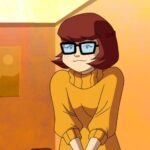 Velma de Scooby-Doo: Imaginada por IA en la Vida Real
