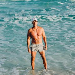David Zepeda OnlyFans - ColorMusic