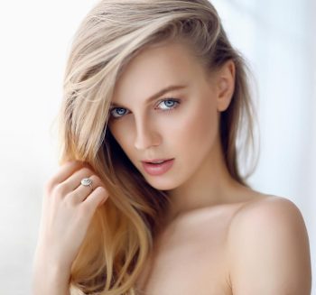 Alena Filinkova, supermodelo rusa, mostrando su belleza y glamour en Instagram