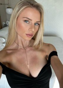 Maren Tschinkel posando en sesión de fotos de moda