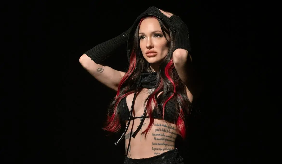 Los looks más atrevidos de La Joaqui en 2024 ColorMusic