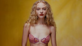 Amiah Miller actriz y modelo destacada en look elegante