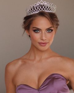 Foto de April Benayoum – 08