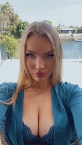 Foto de Modelo Brianna Bell 01