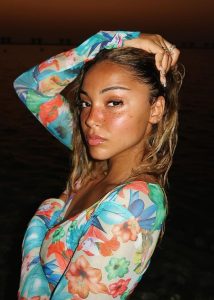 Foto de Wejdene – 014