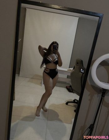 Fotos hot filtradas de Julieta GirlofNox en OnlyFans