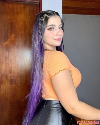 Fotos hot filtradas de Julieta GirlofNox en OnlyFans