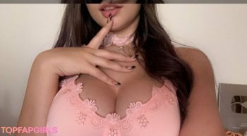 Fotos hot filtradas de Julieta GirlofNox en OnlyFans