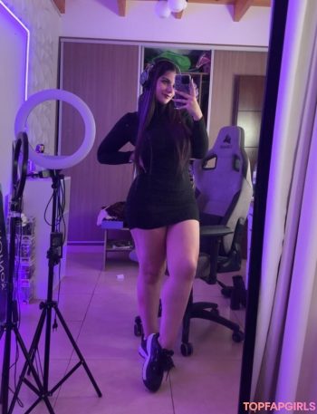 Fotos hot filtradas de Julieta GirlofNox en OnlyFans