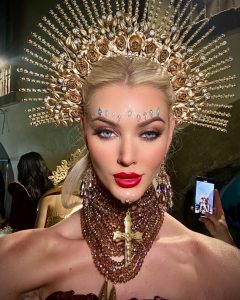 Victoria Kjær en la final de Miss Universo 2024