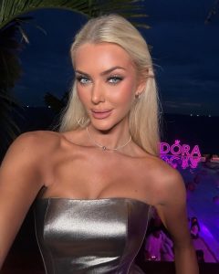 Descubre la galería exclusiva de Victoria Kjær con sus mejores fotos y videos