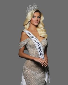 Victoria Kjær en la final de Miss Universo 2024