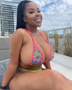 Foto de Aryana Adin