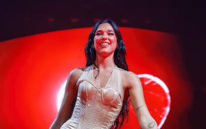 Dua Lipa suena como favorita para el show del Super Bowl 2026