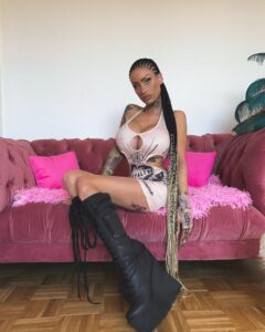 Descubre la galería exclusiva de Modelos Alemanas con sus mejores fotos y videos