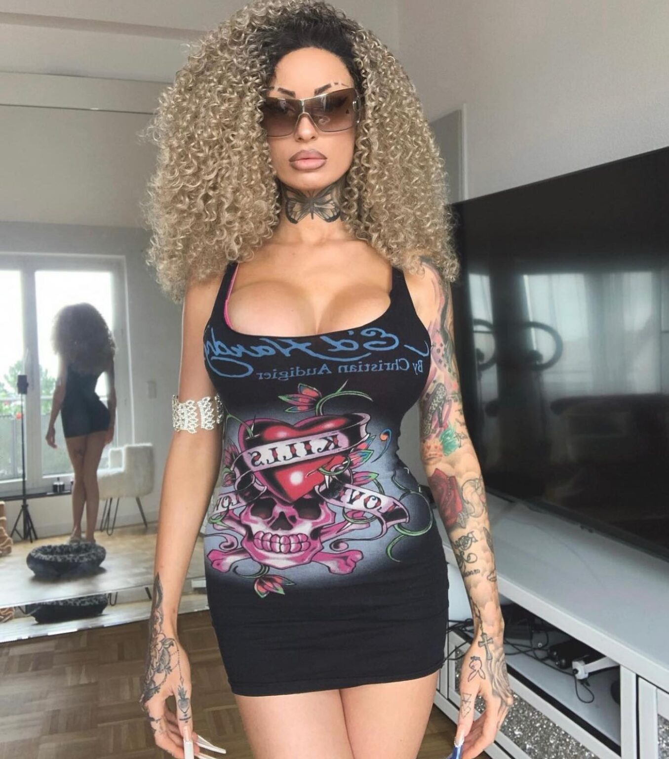 Onlyfans Model'S Music Takes The Internet By Storm - md8iwos