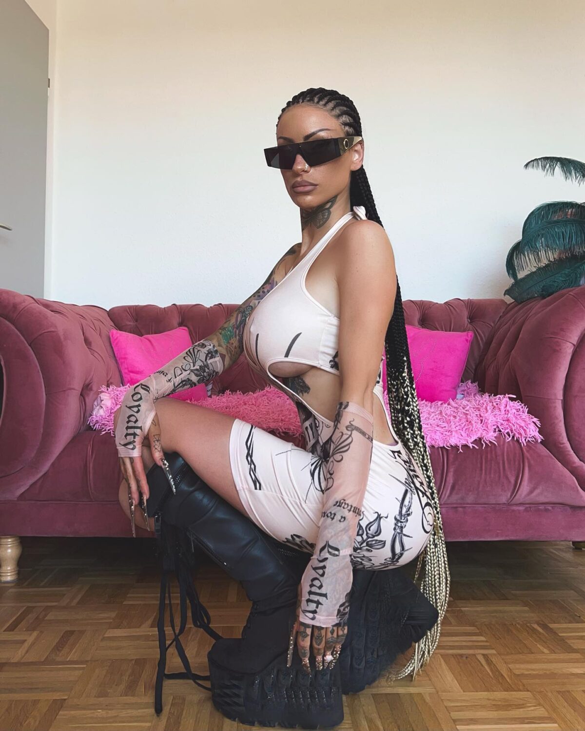 Onlyfans Model'S Music Takes The Internet By Storm - 76vj8oq